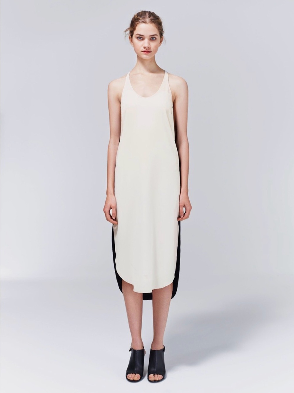 BNWOT Wilfred Ivory Scoop-Neck Slip Dress with Black Side Panels